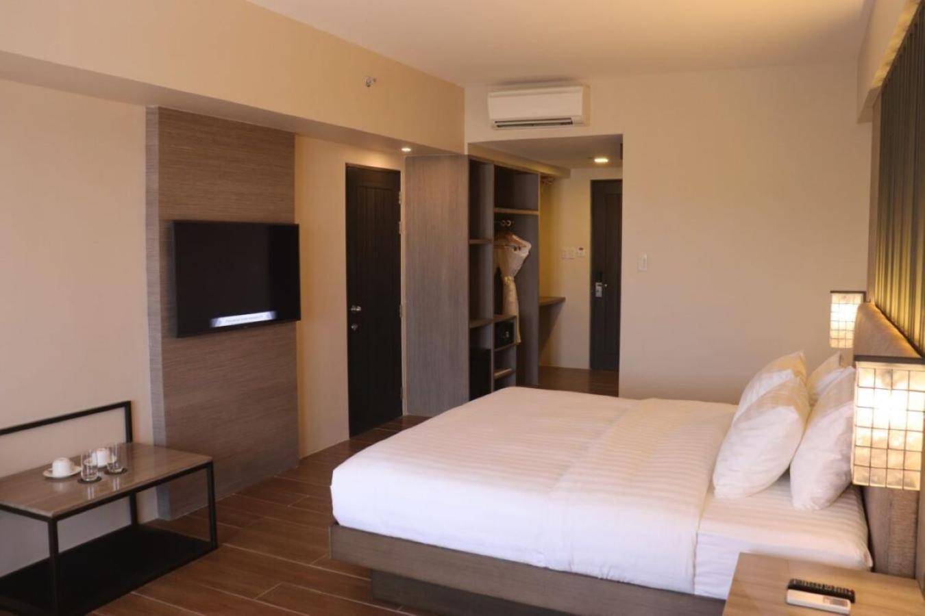 The Aurora Subic Hotel Managed By Hii Olongapo Luaran gambar